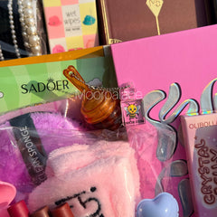 Pink Eclipse Hamper
