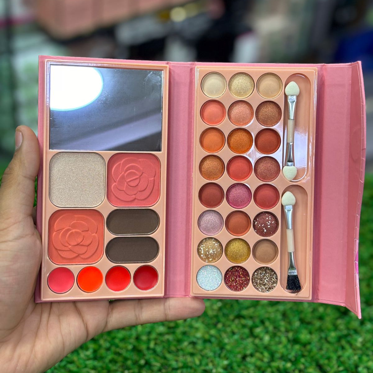 Analady all in one palette