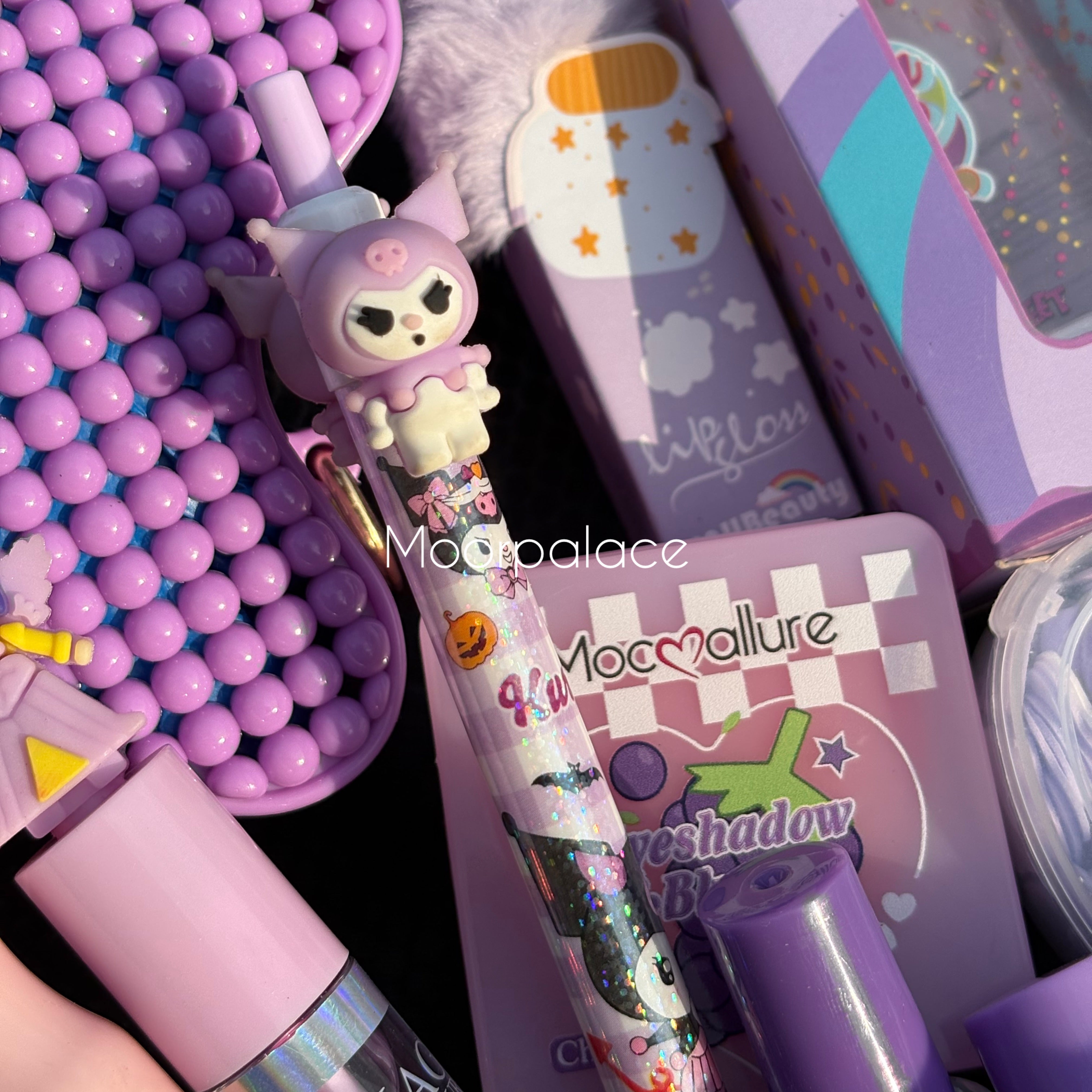 Queen Suitcase Deal