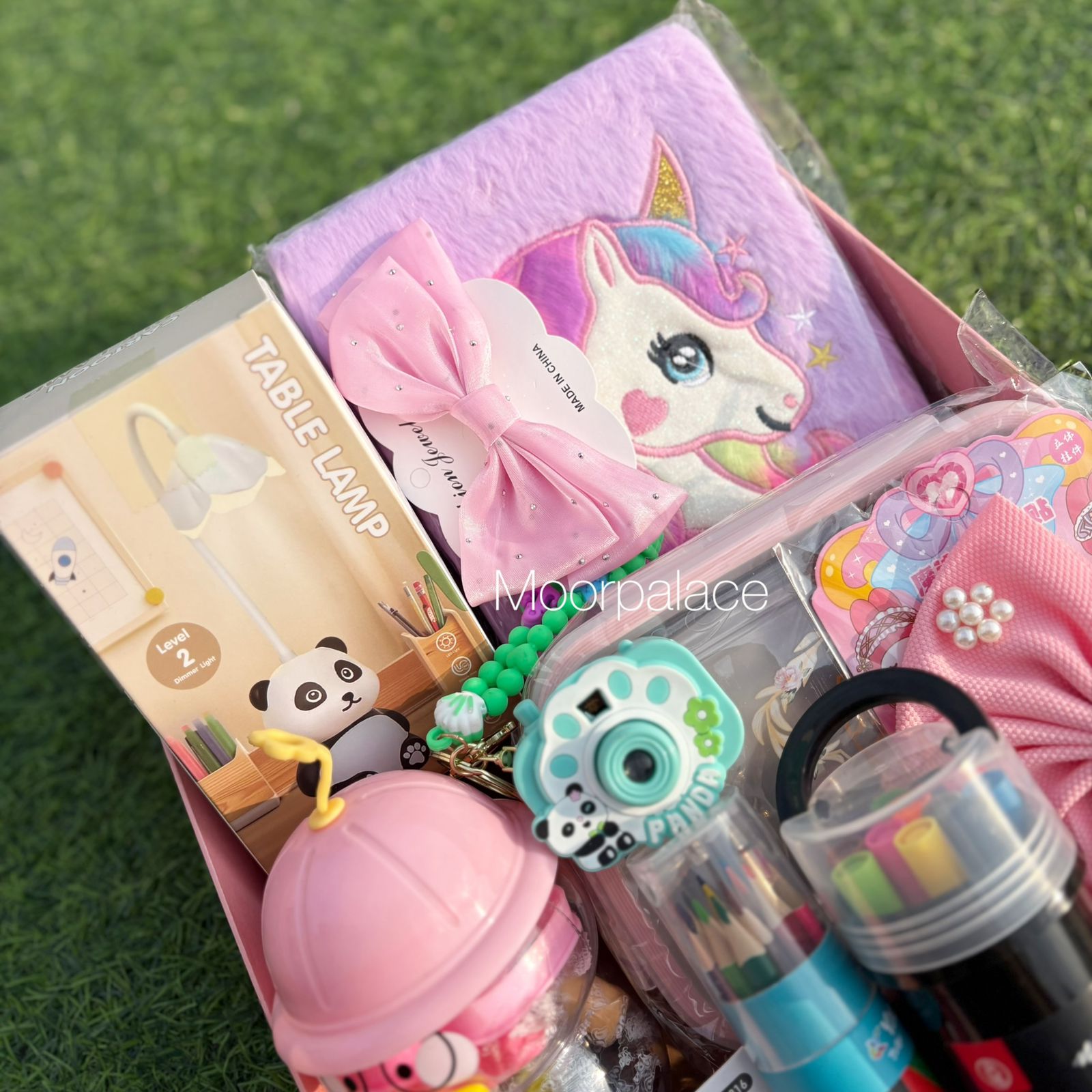 Stationary Hamper