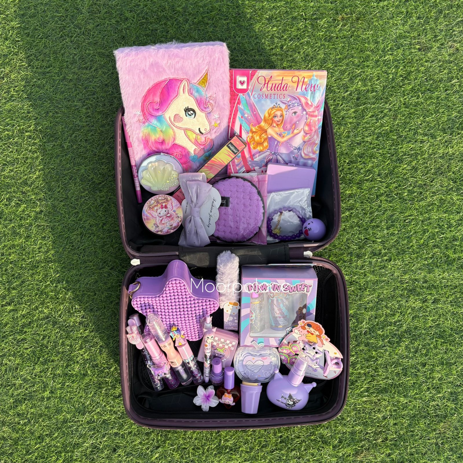 Queen Suitcase Deal