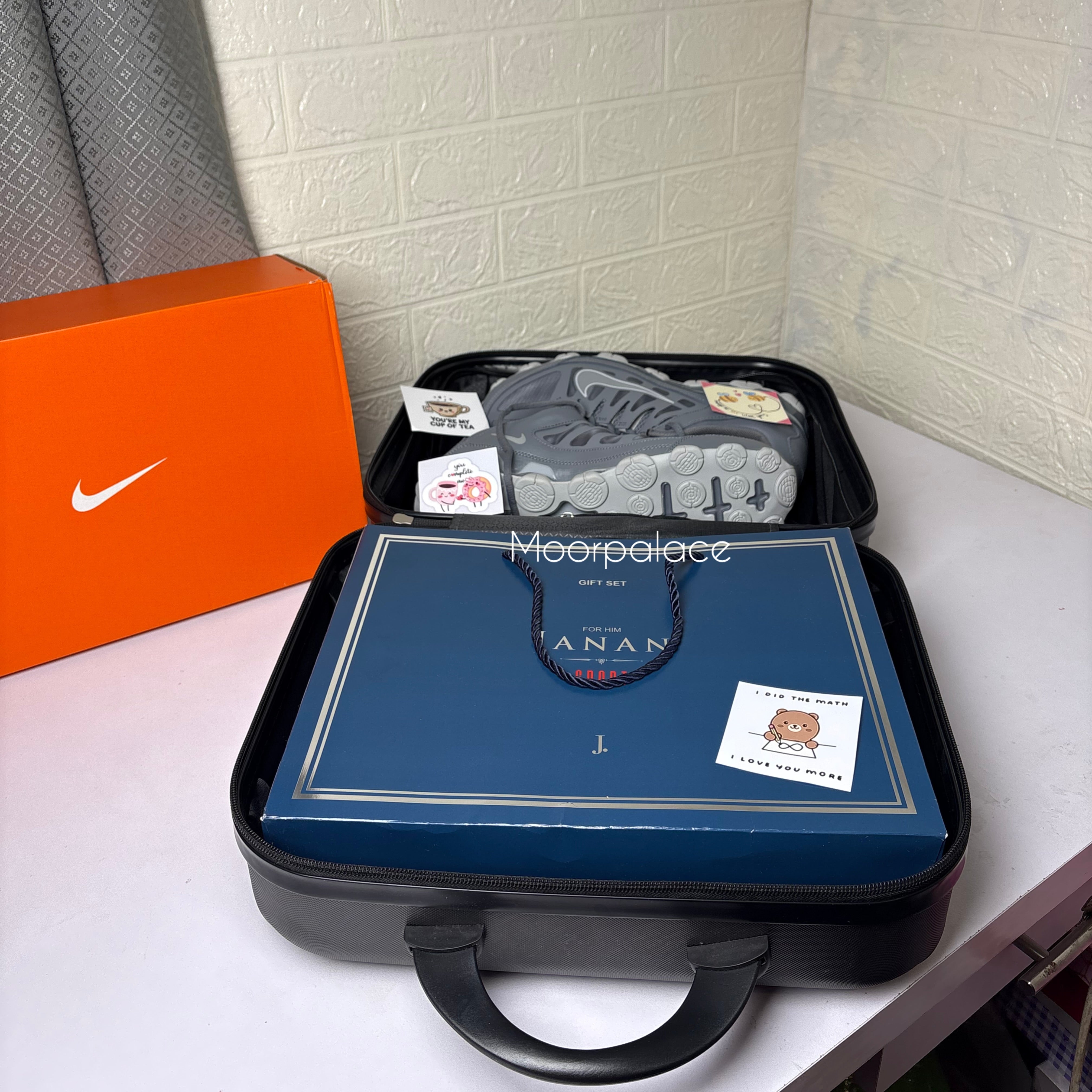 Men Luxury Suitcase