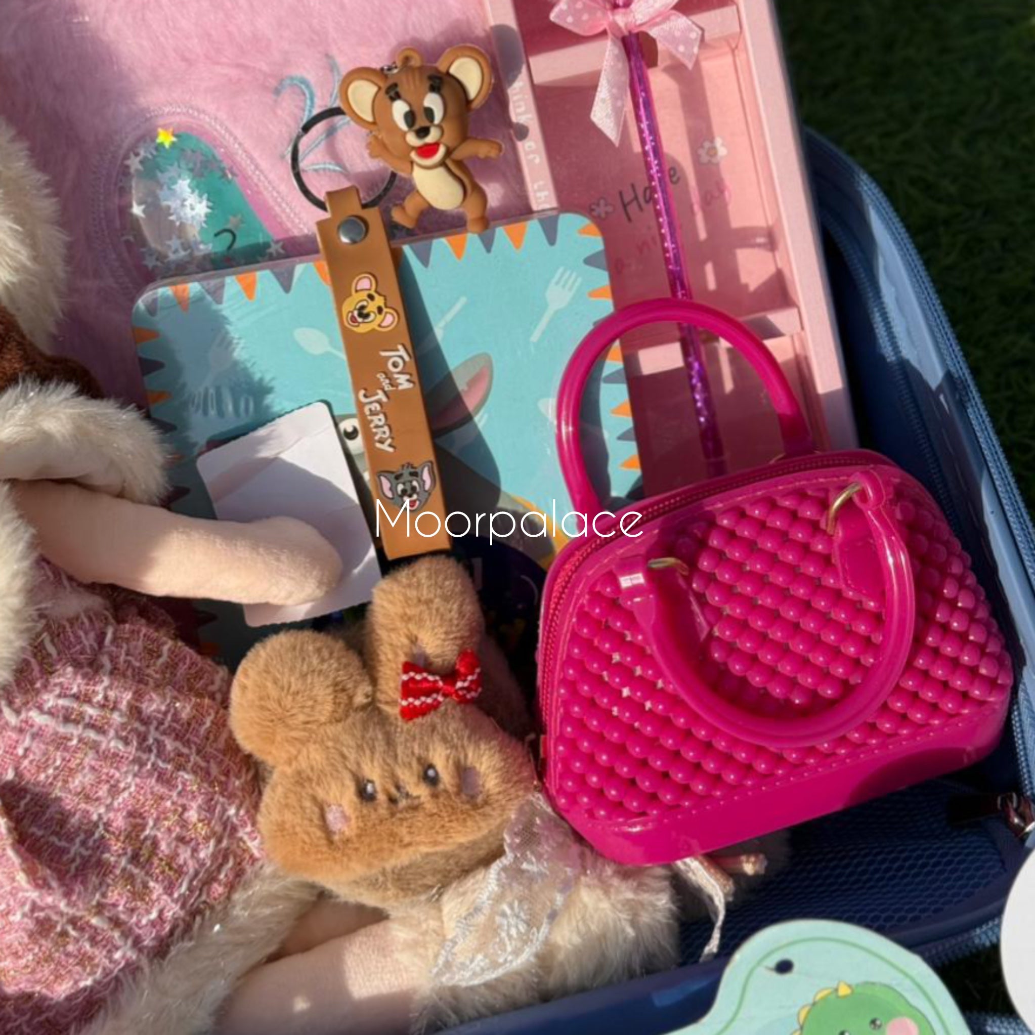 Doll Hamper