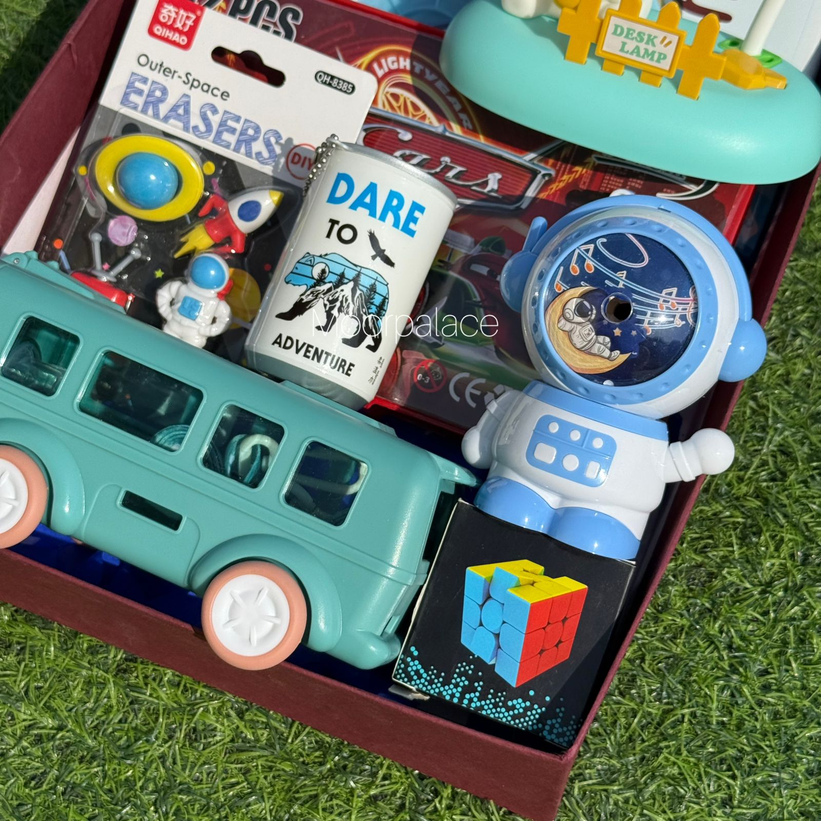 Dino/Car Stationary Box