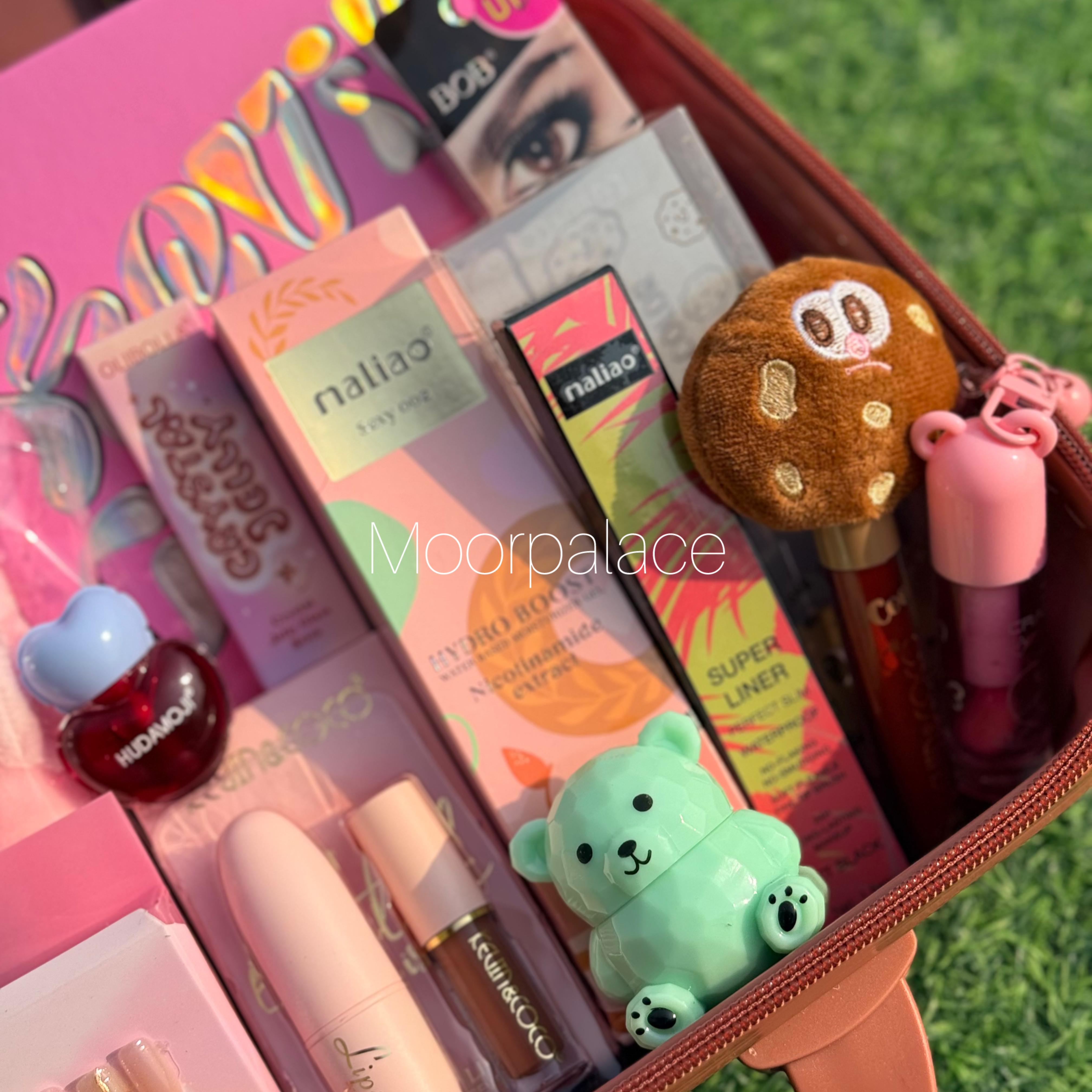 Pink Eclipse Hamper